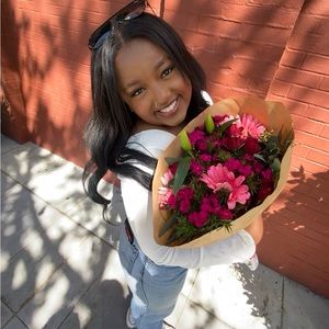 Meet your Posher, Sineet